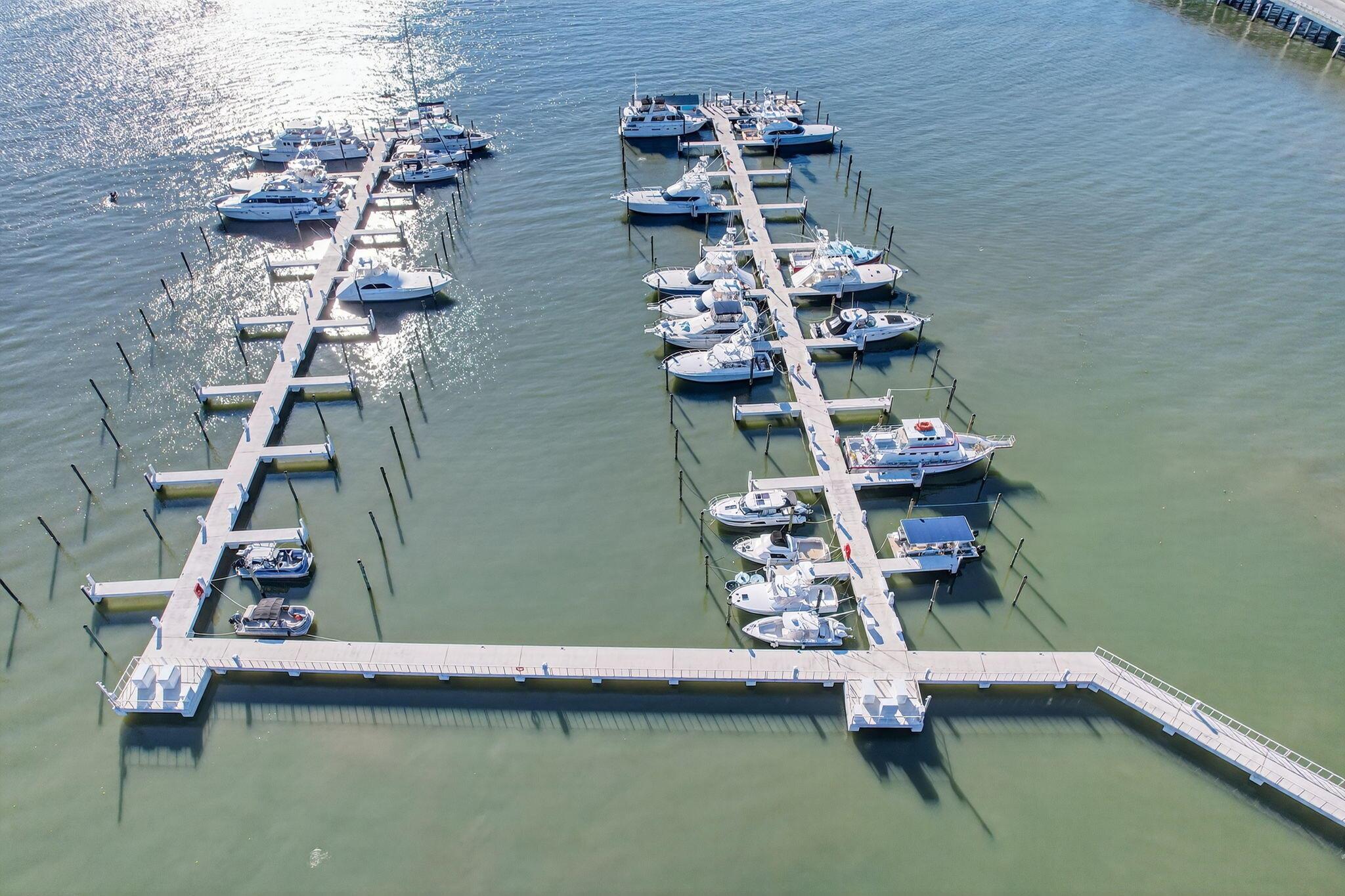 RIVER VILLAGE CONDO - Residential Lease