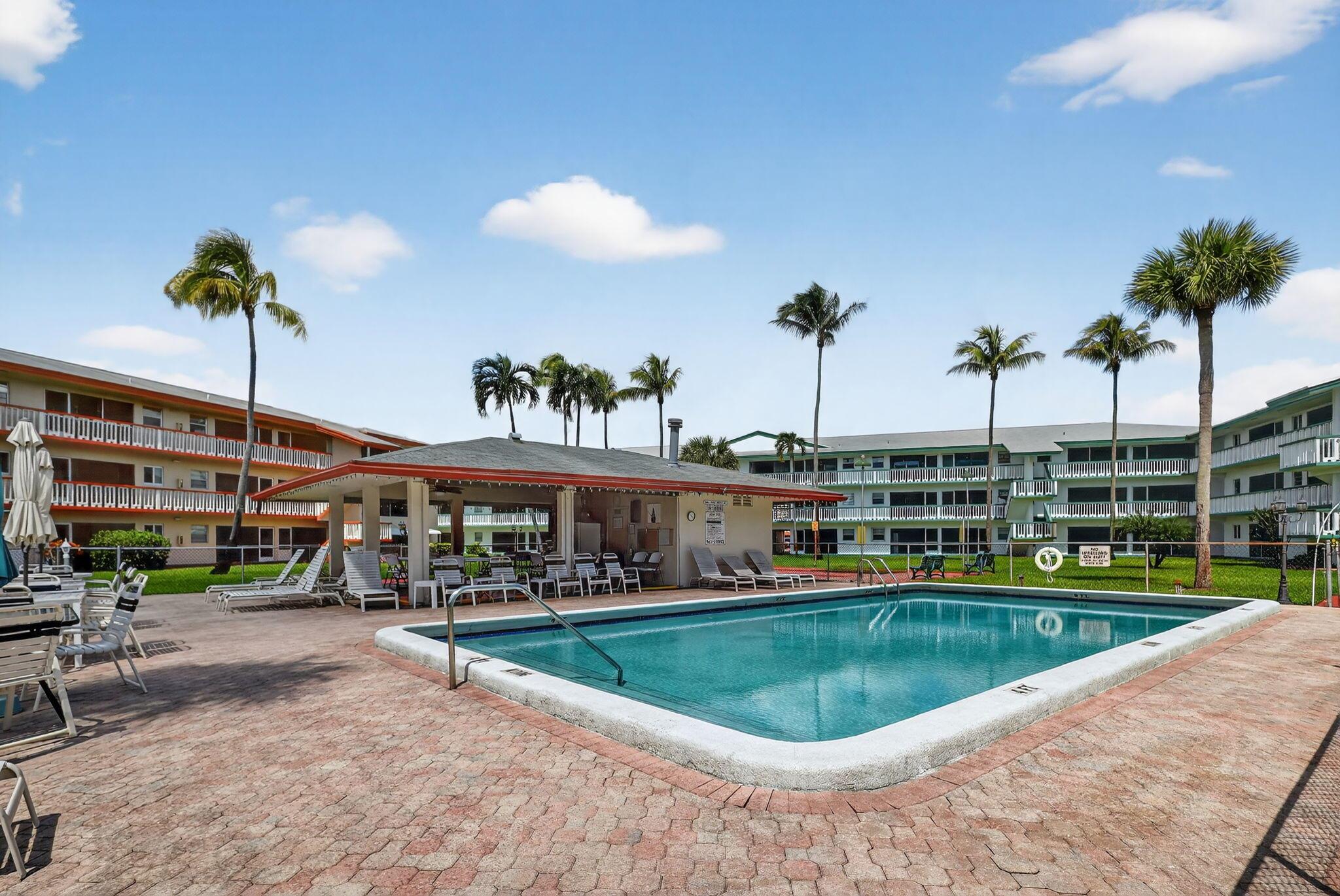 BEVERLY HILLS CONDO NUMBE - Residential