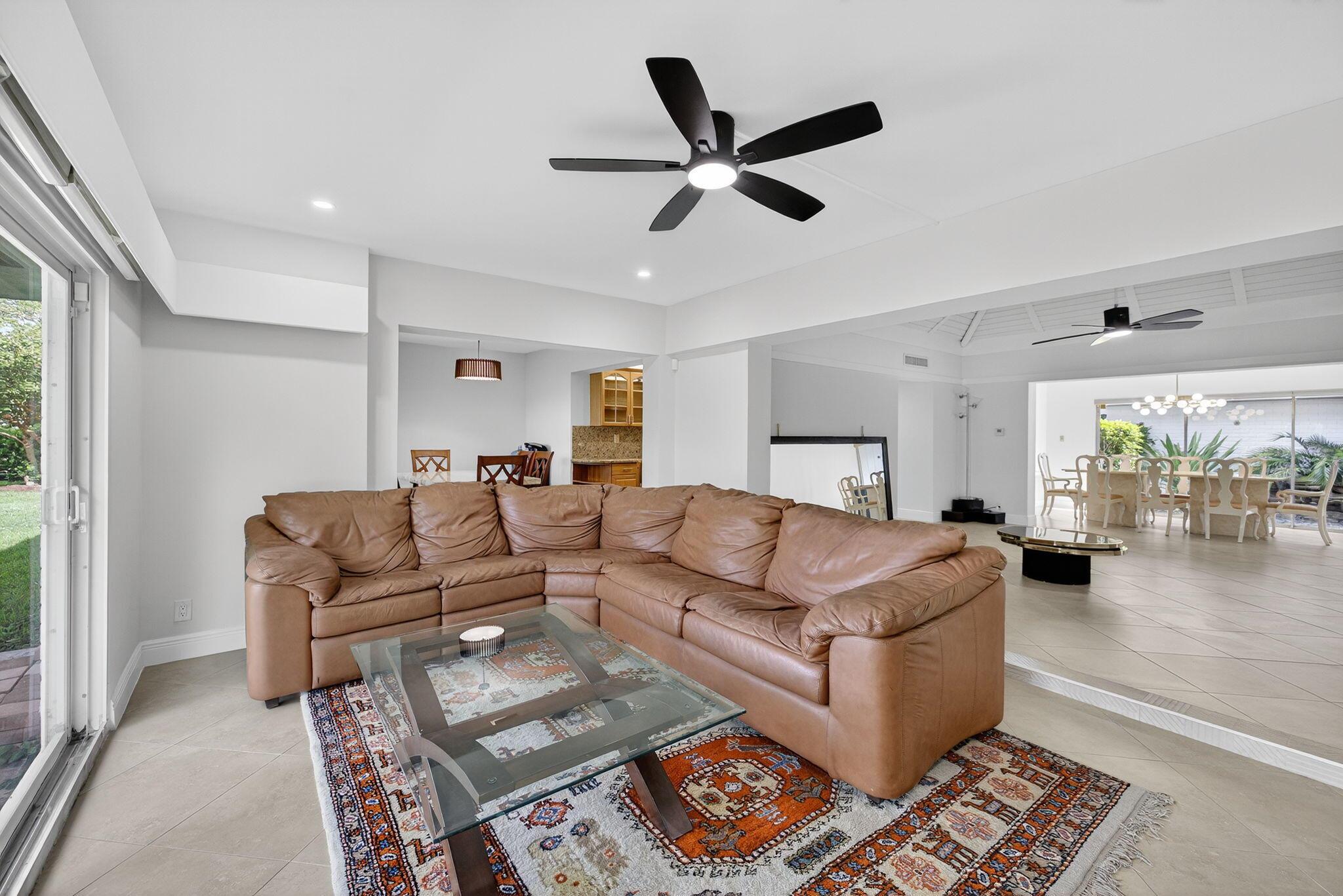 WOODLANDS SEC TWO-PHASE O - Residential Lease