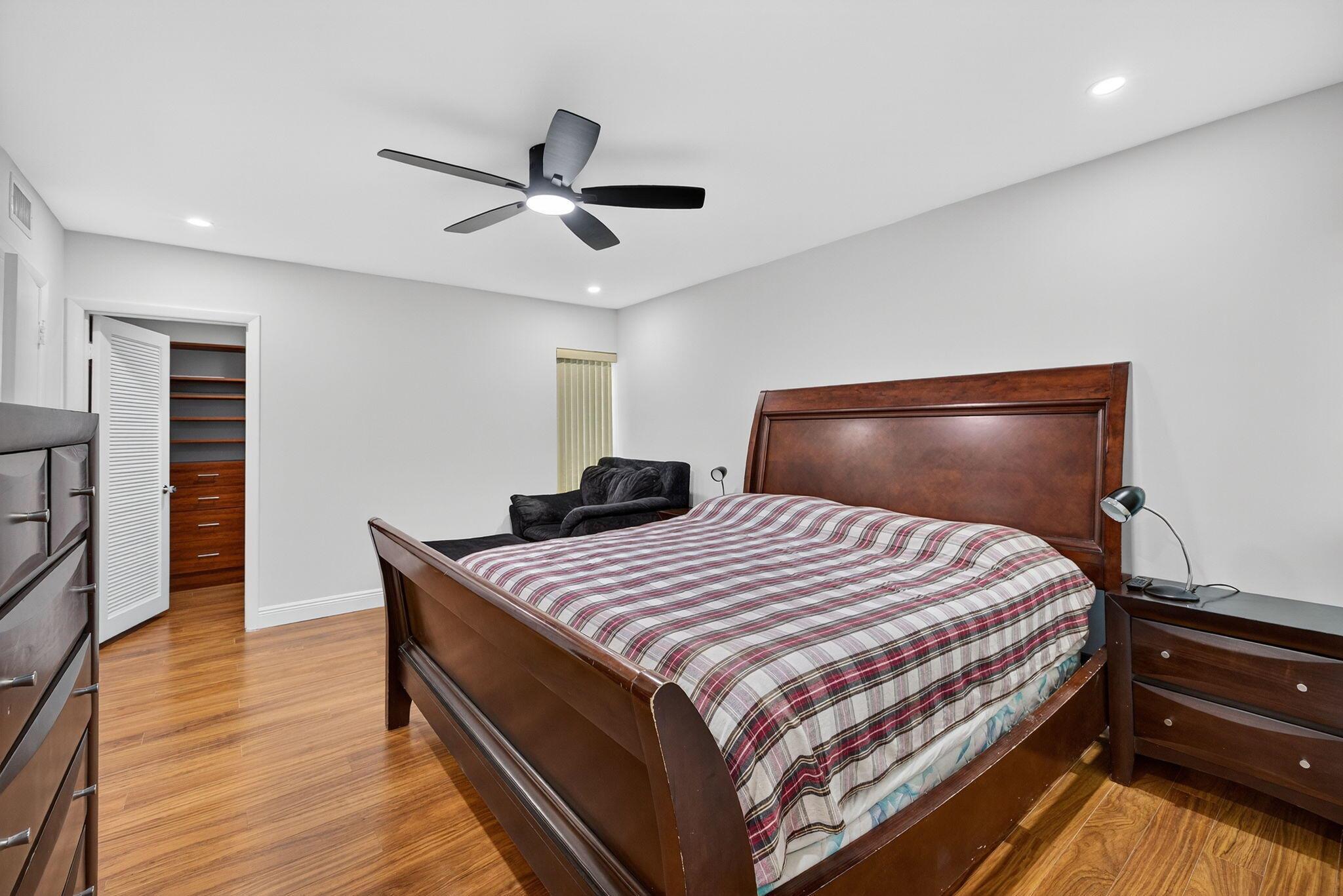 WOODLANDS SEC TWO-PHASE O - Residential Lease