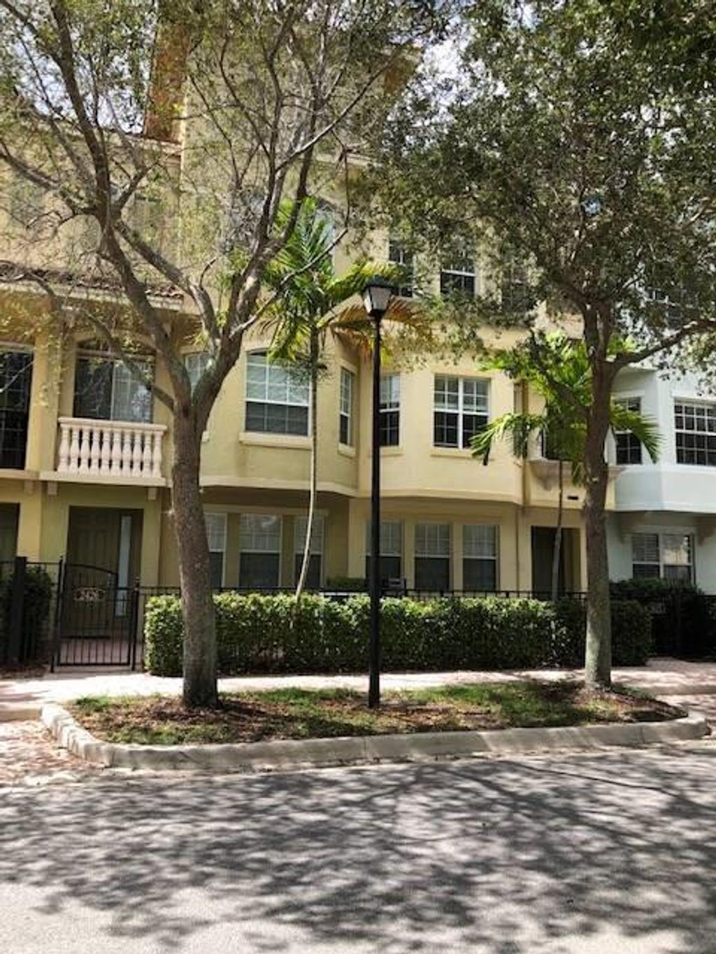 Photo of 2425 San Pietro Circle, Palm Beach Gardens, FL 33410 (MLS # R10739127)