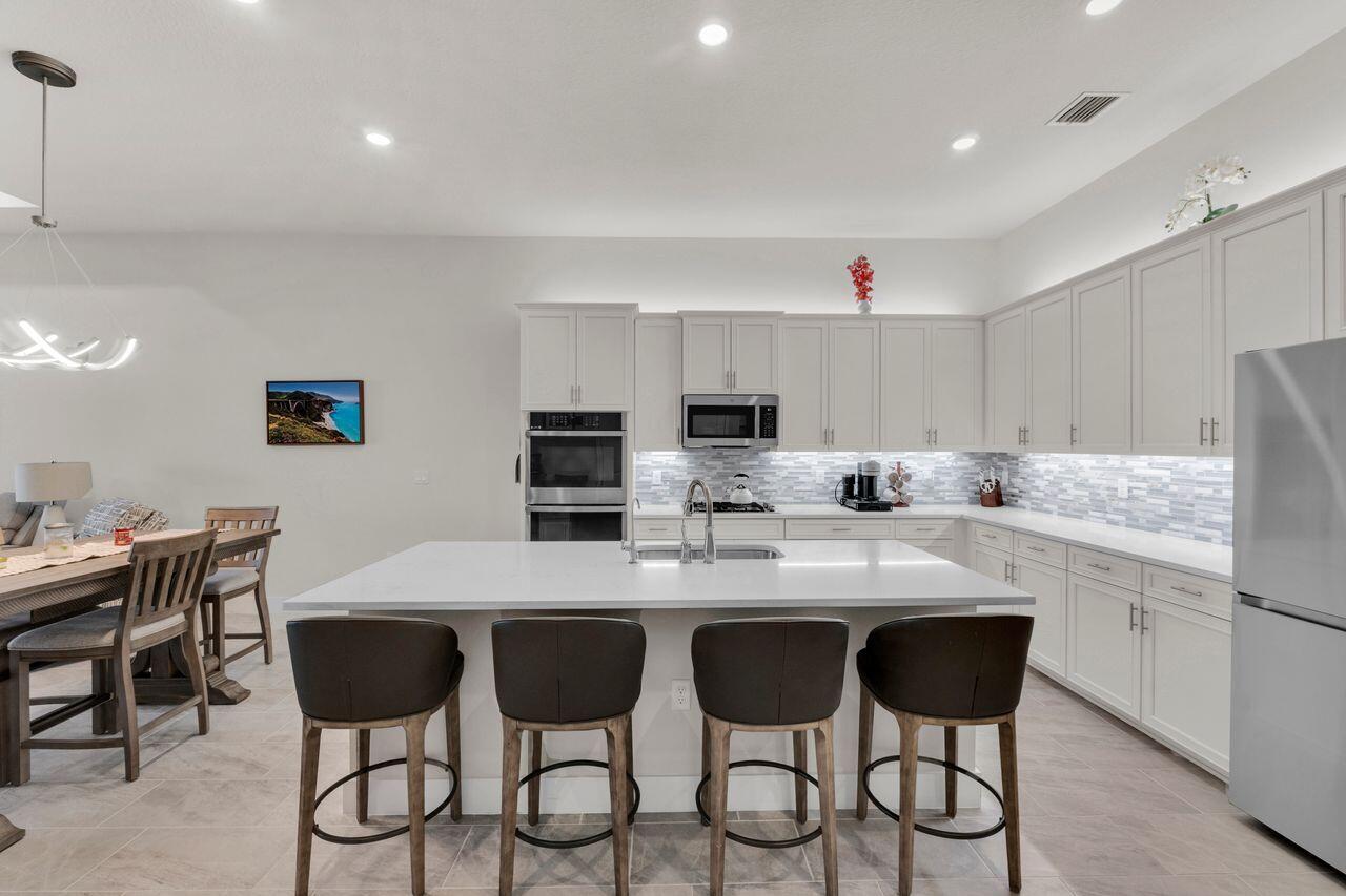 MCJUNKIN FARMS PLAT - Residential