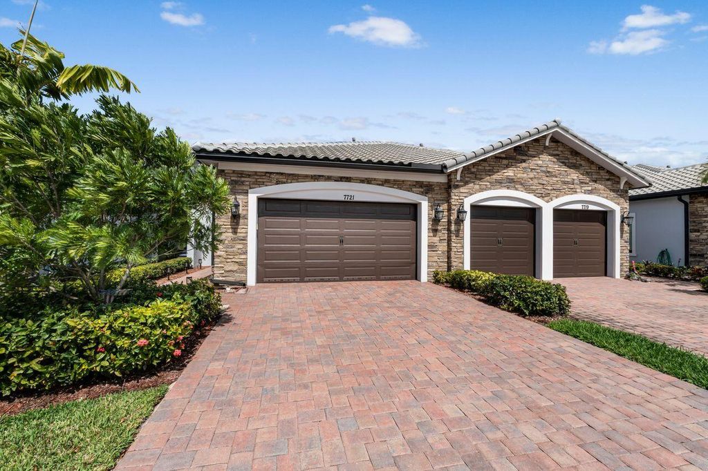 Photo of 7721 S Blue Spring, Parkland, FL 33067 (MLS # B26000648)