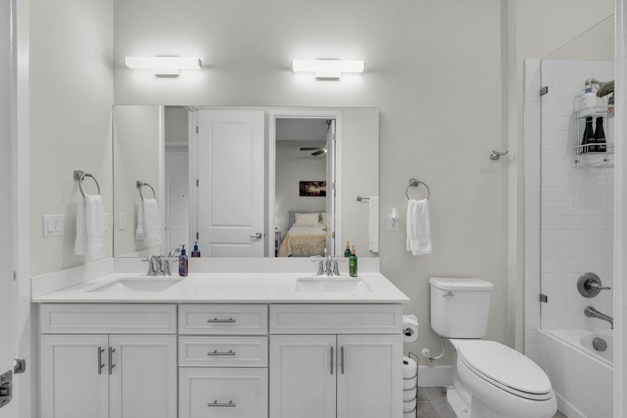 MCJUNKIN FARMS PLAT - Residential