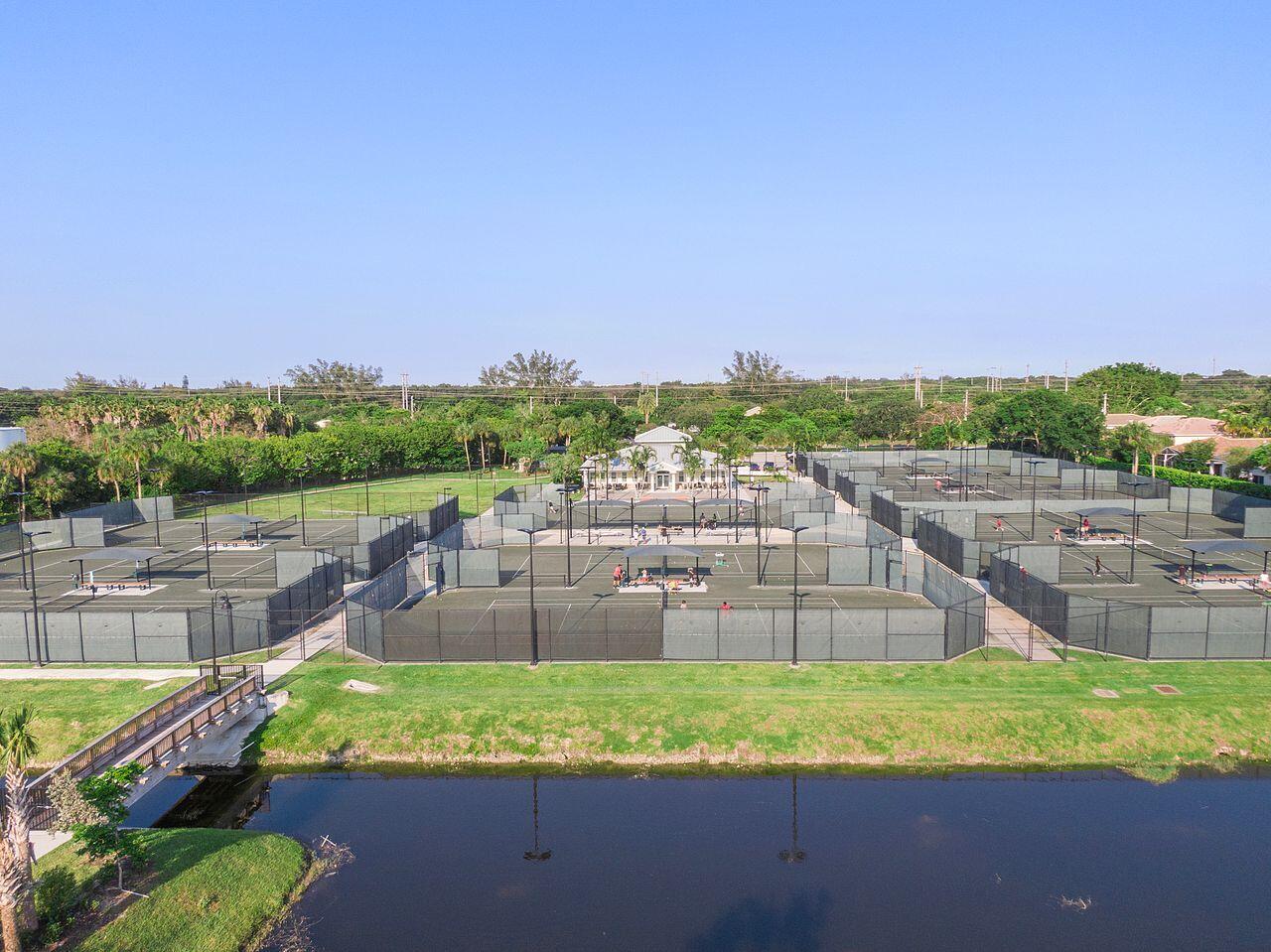 MCJUNKIN FARMS PLAT - Residential