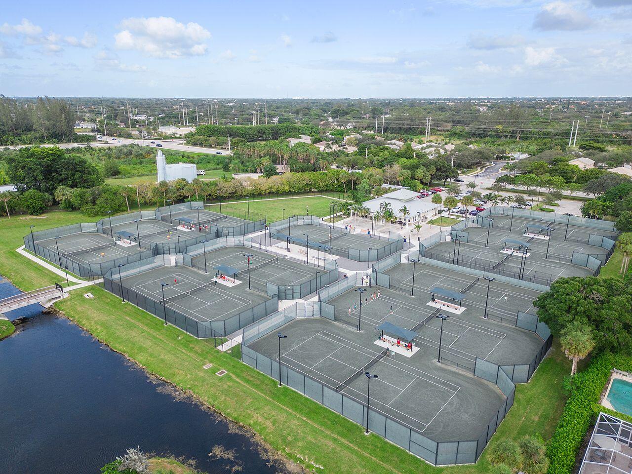 MCJUNKIN FARMS PLAT - Residential