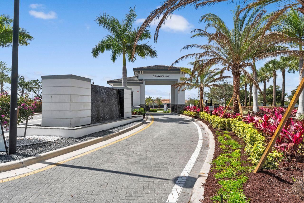 MCJUNKIN FARMS PLAT - Residential