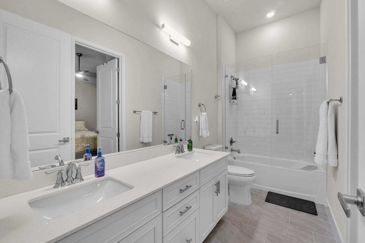 MCJUNKIN FARMS PLAT - Residential