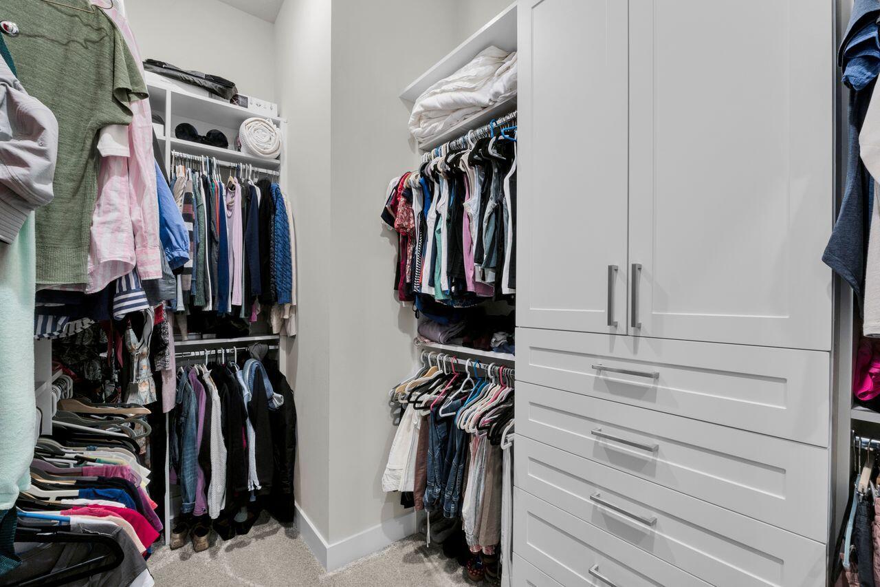 MCJUNKIN FARMS PLAT - Residential