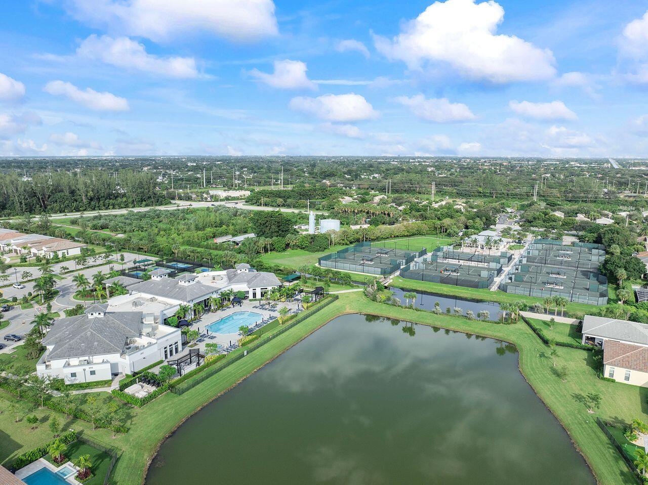 MCJUNKIN FARMS PLAT - Residential