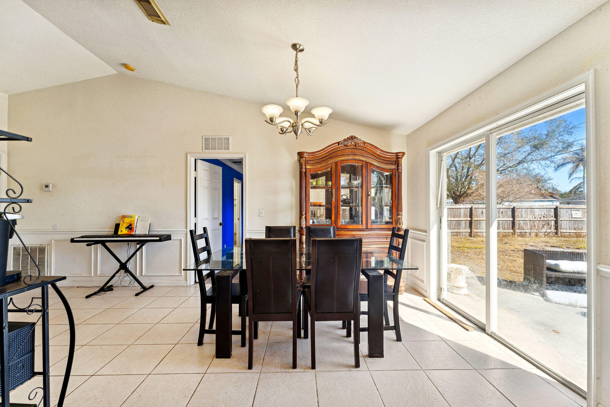 PORT ST LUCIE SECTION 8 - Residential