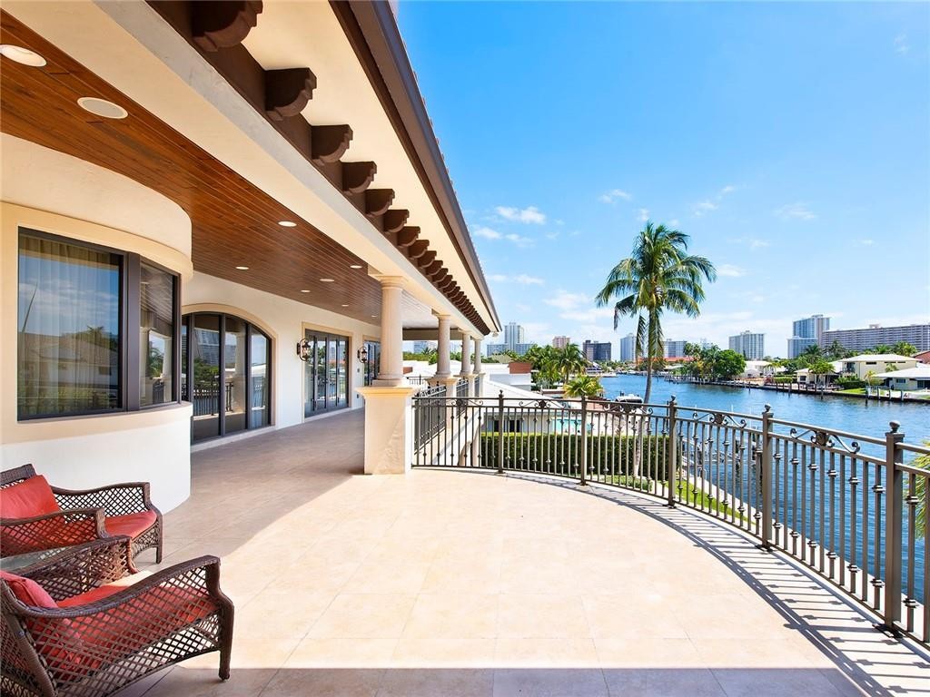 Coral Ridge Country Club - Residential