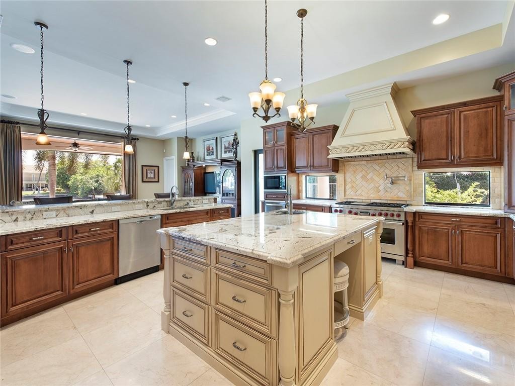 Coral Ridge Country Club - Residential