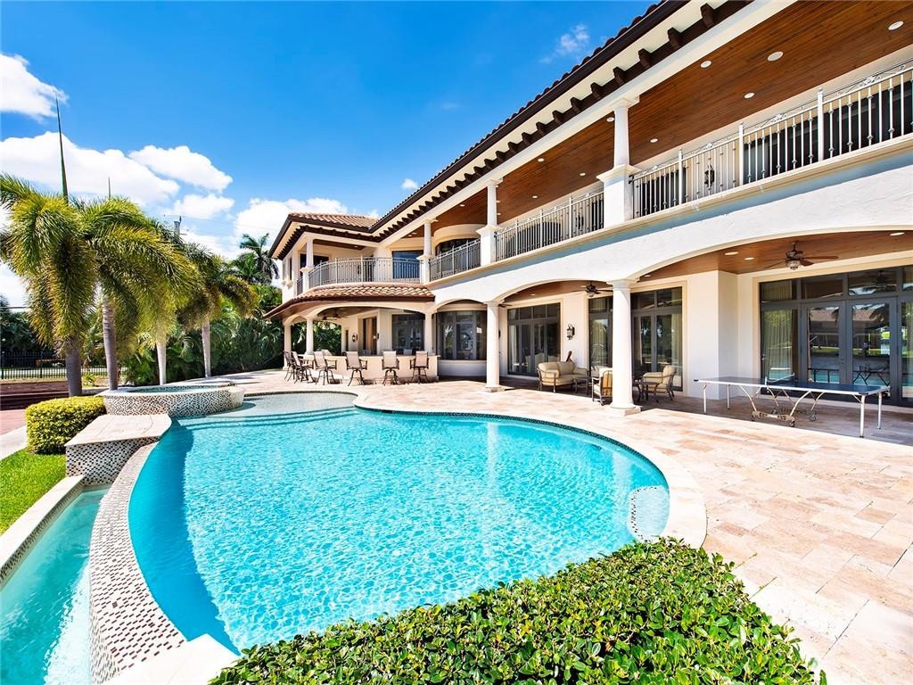 Coral Ridge Country Club - Residential