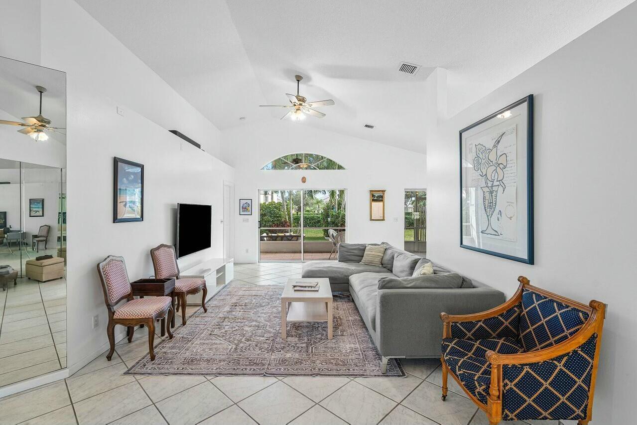 WELLINGTONS EDGE PAR 76 P - Residential