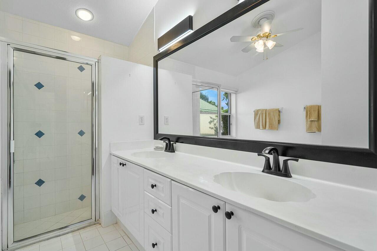 WELLINGTONS EDGE PAR 76 P - Residential