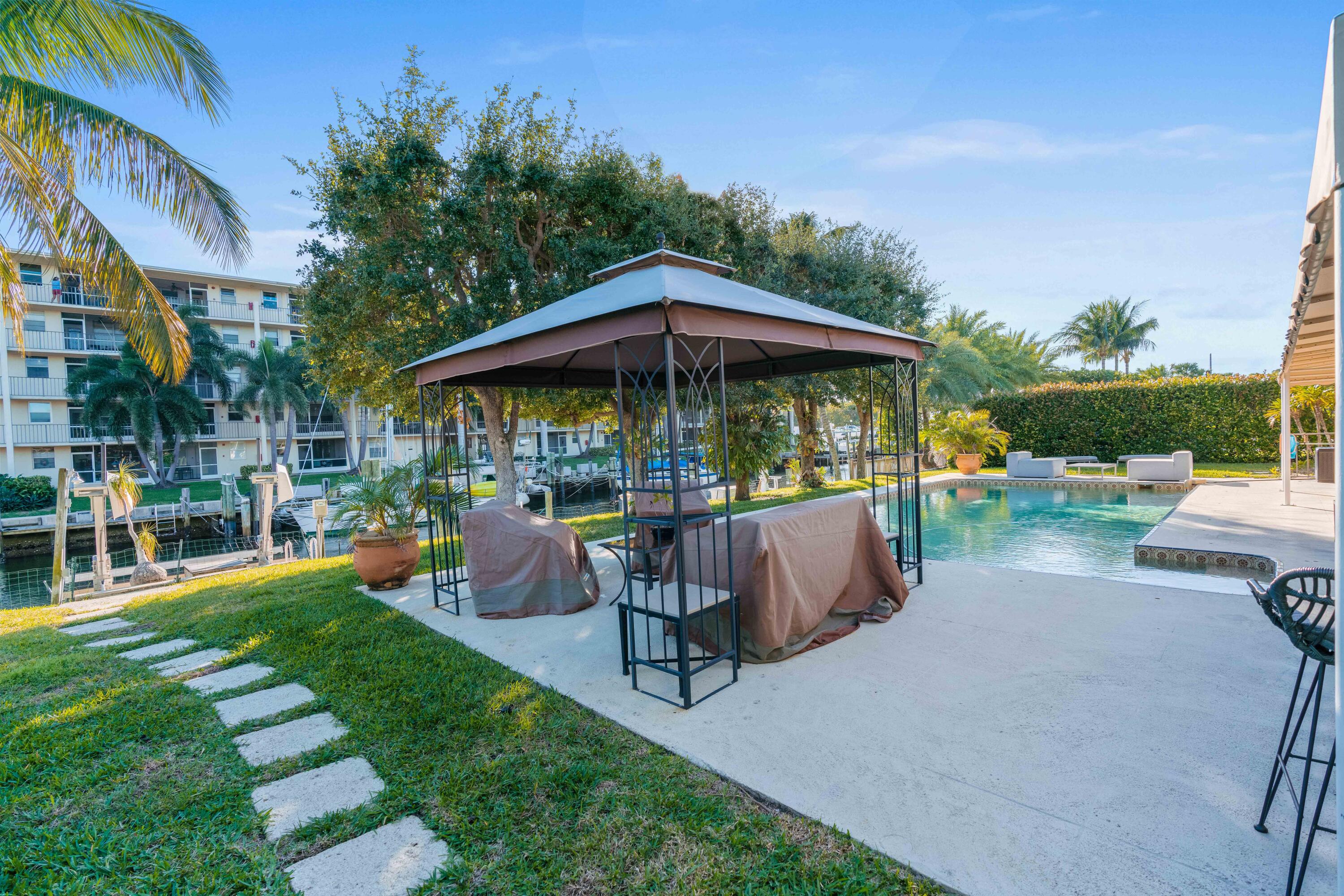 PALM BEACH LAKE WORTH ESTATES 2 - Residential