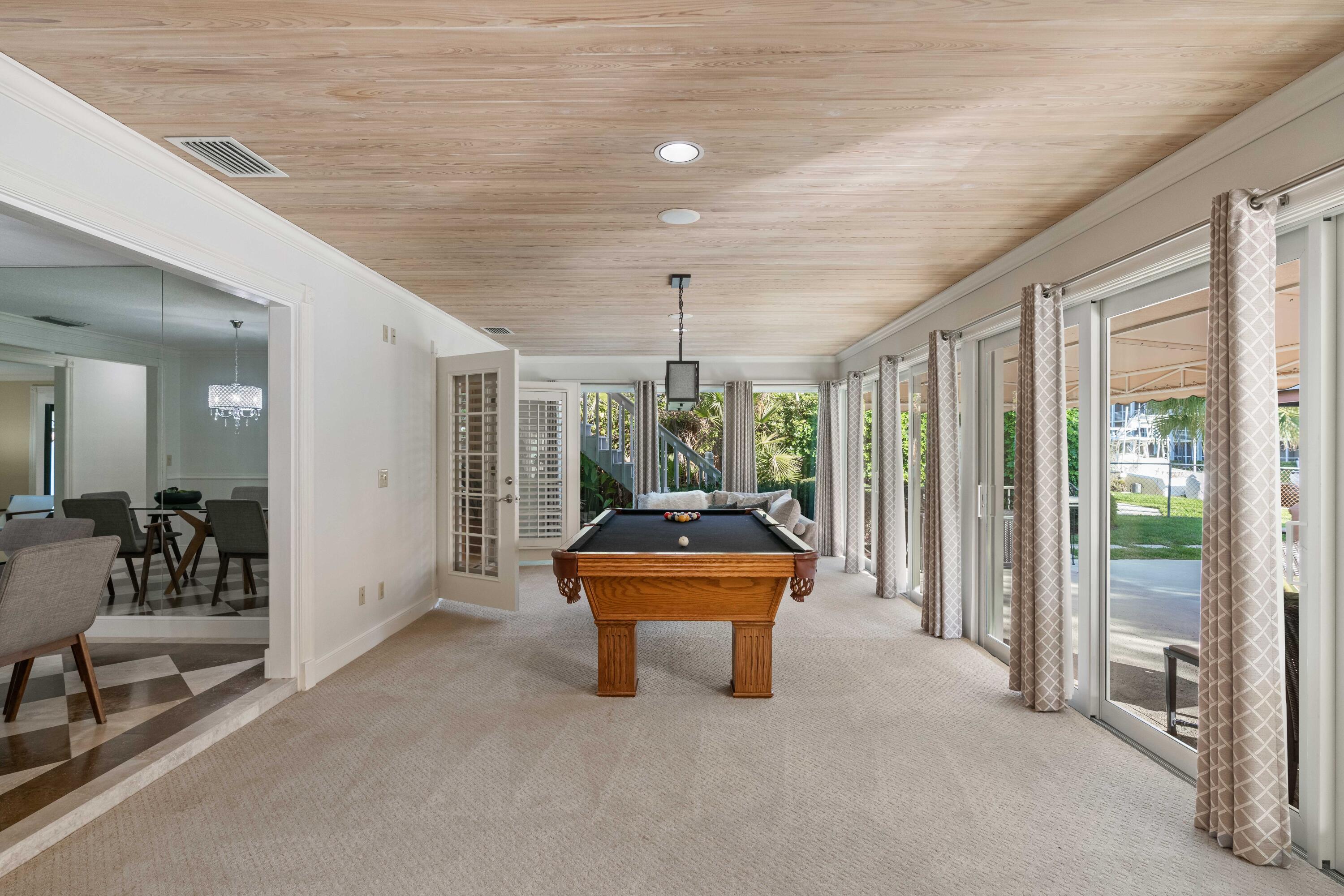 PALM BEACH LAKE WORTH ESTATES 2 - Residential