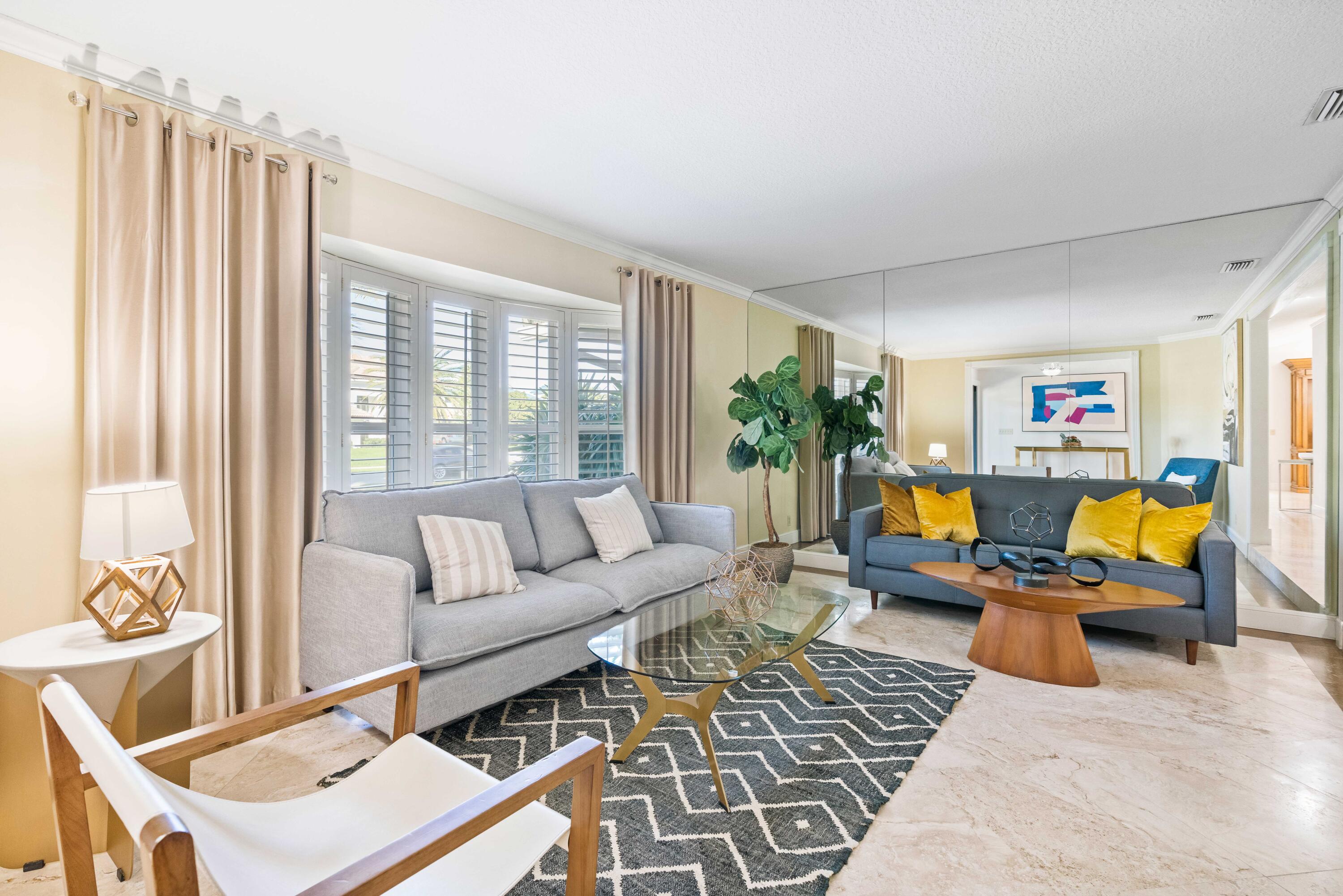 PALM BEACH LAKE WORTH ESTATES 2 - Residential