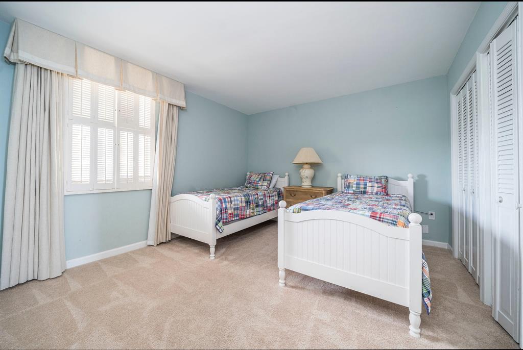 Ocean Towers South - Residential