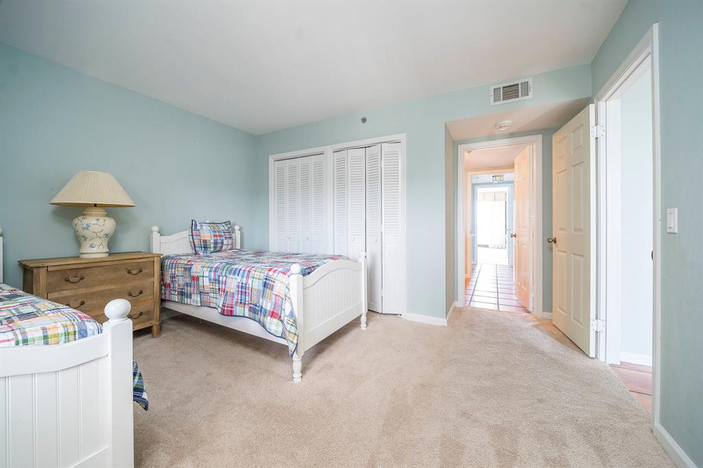 Ocean Towers South - Residential