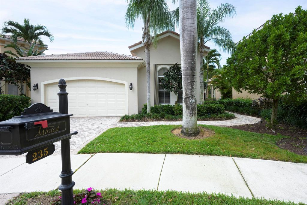 Photo of 235 Andalusia Drive, Palm Beach Gardens, FL 33418 (MLS # R10961454)