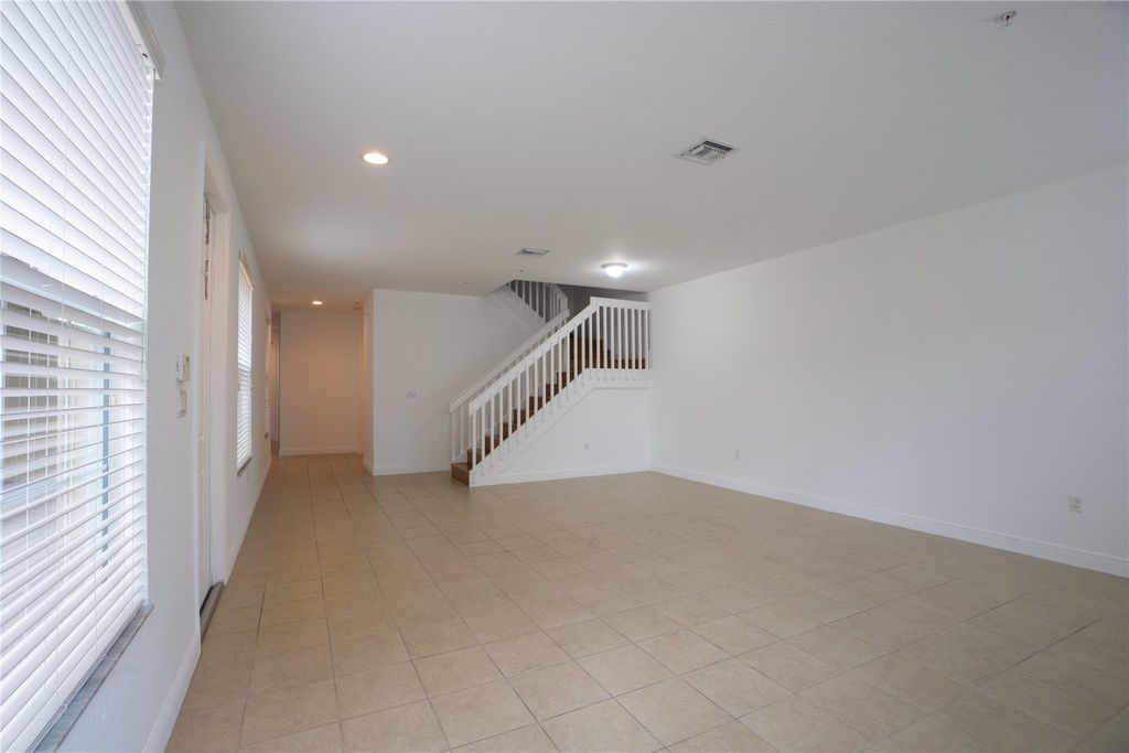 Photo of 1313 SW 147th Terrace, Pembroke Pines, FL 33027 (MLS # F10406897)