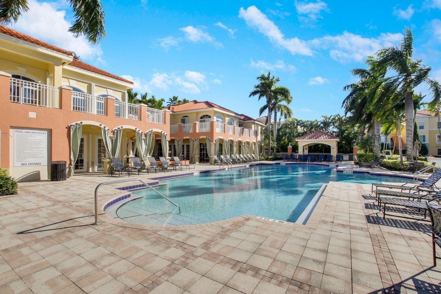 11031 Legacy Boulevard 103, Palm Beach Gardens, FL, 33410/$369,900 3 11031 Legacy Boulevard 103