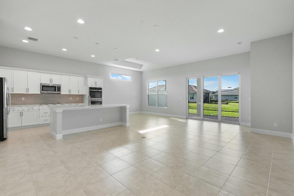 LAKEPARK AT TRADITION PLAT 3 - Residential