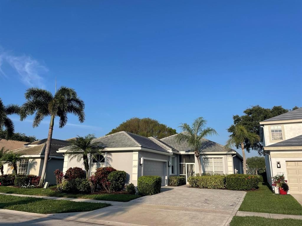 Photo of 13623 Breton Lane, Delray Beach, FL 33446 (MLS # R10882055)