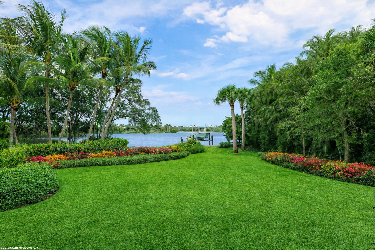 12025 SE Laurel Lane