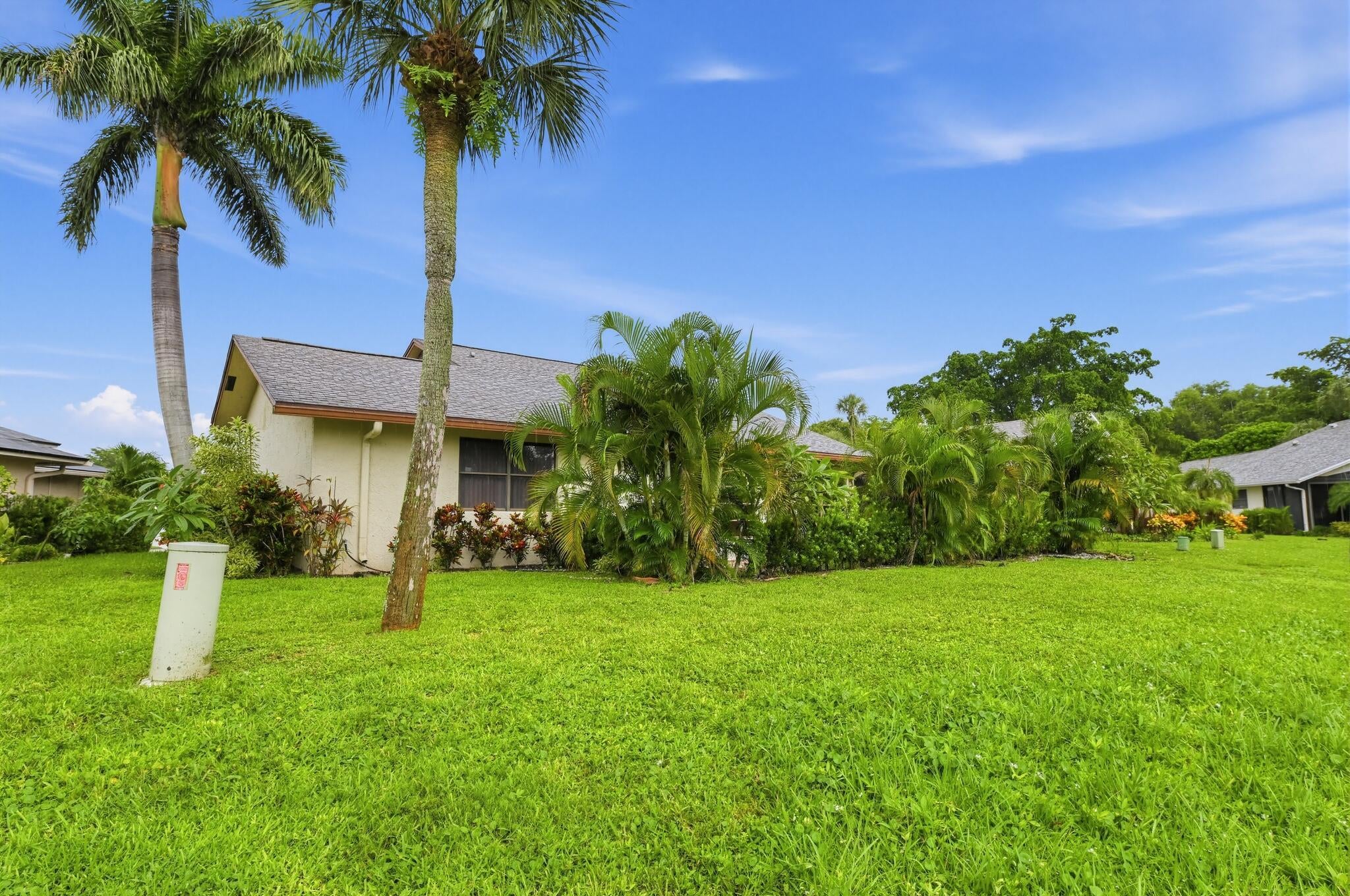 Properties | Stephanie Kaufman 5628 Pleasant Valley Lane