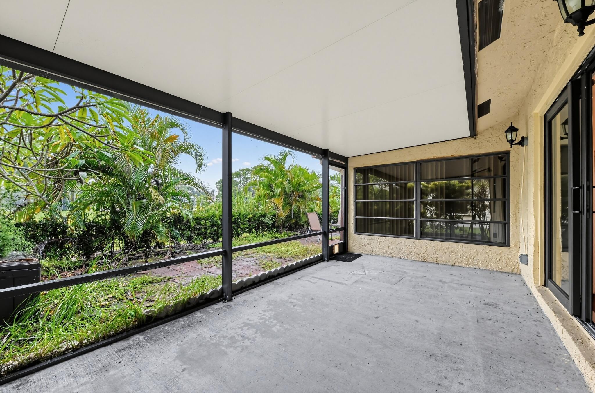 Properties | Stephanie Kaufman 5628 Pleasant Valley Lane