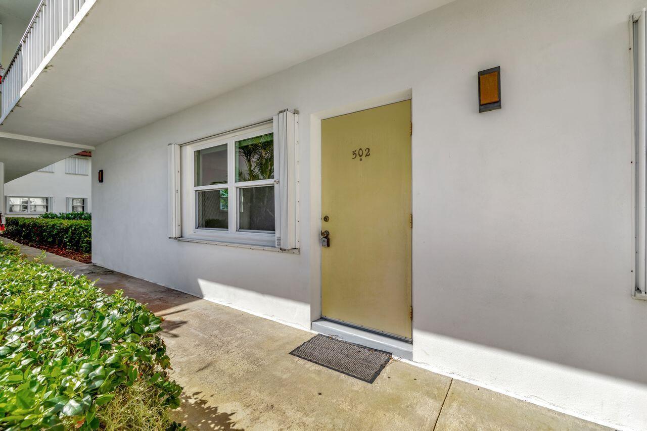1225 NW 21st Street 5-502