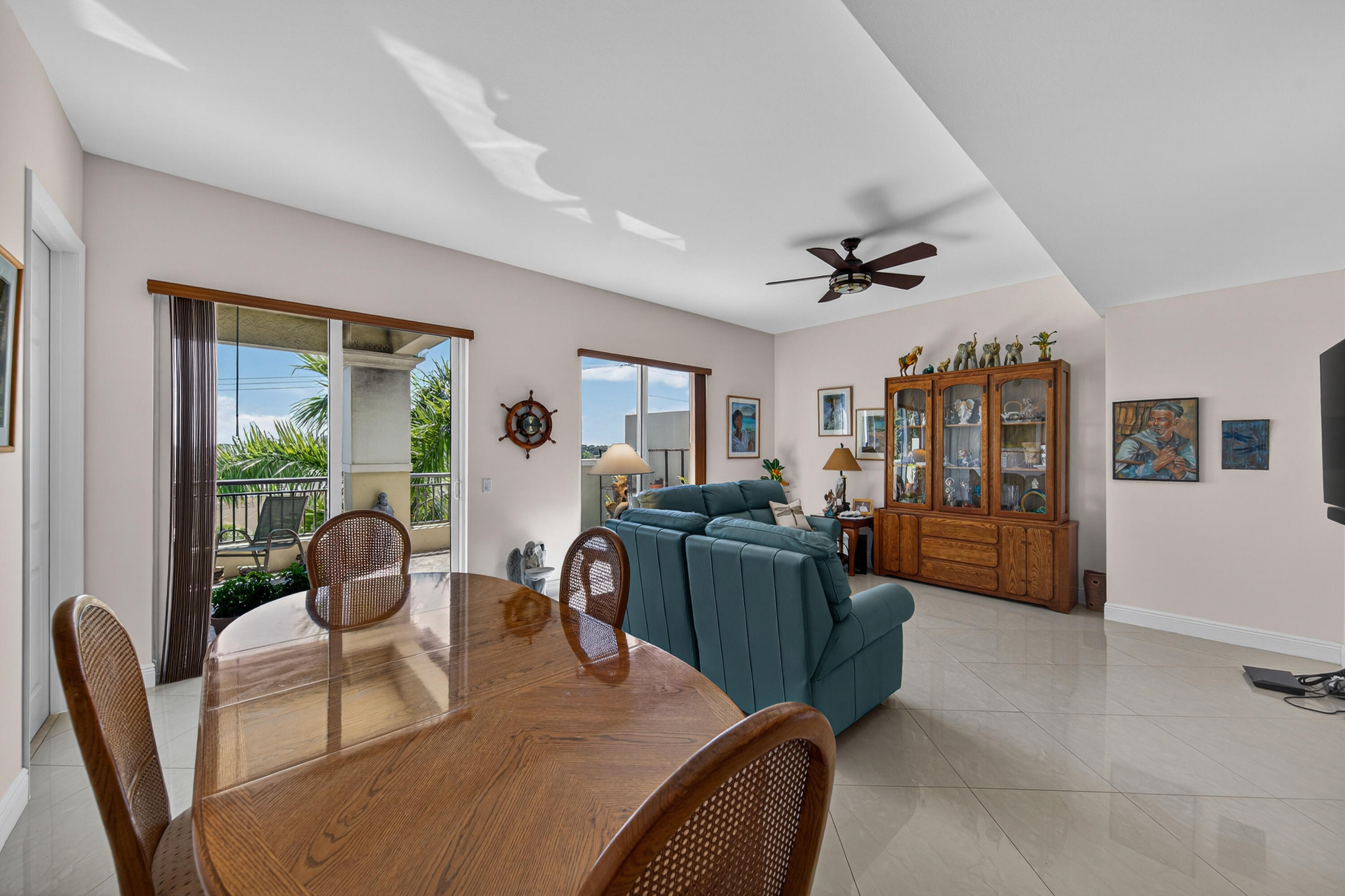 WILTON STATION RES CONDO - Residential