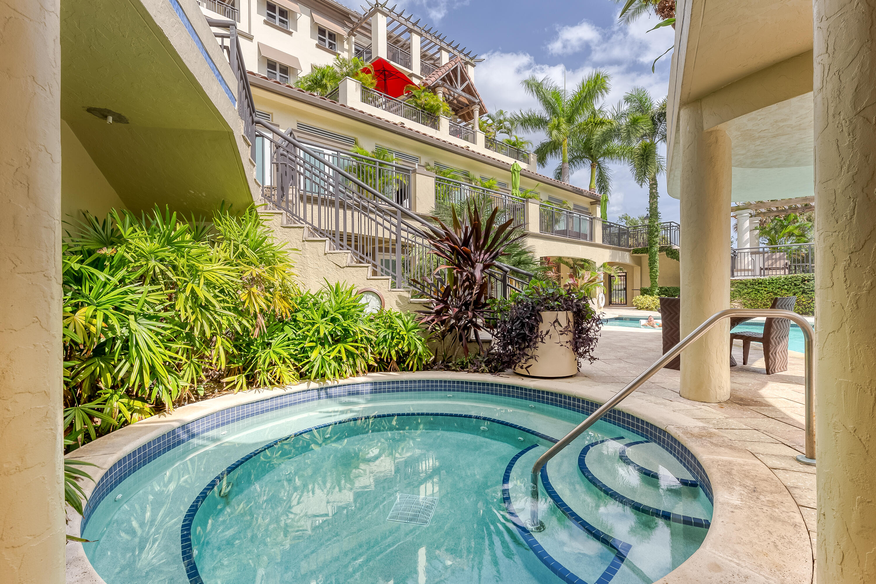 WILTON STATION RES CONDO - Residential