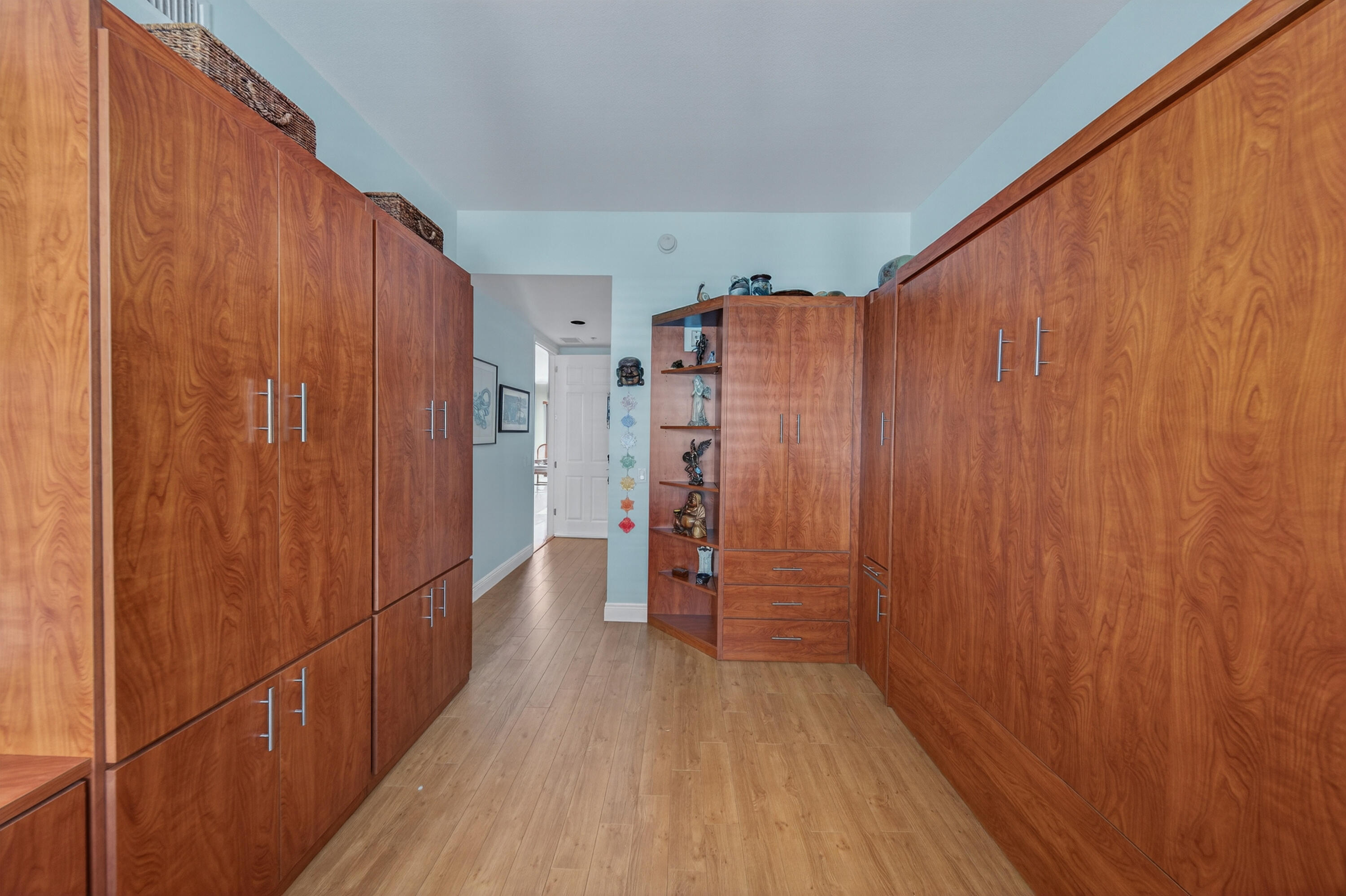 WILTON STATION RES CONDO - Residential