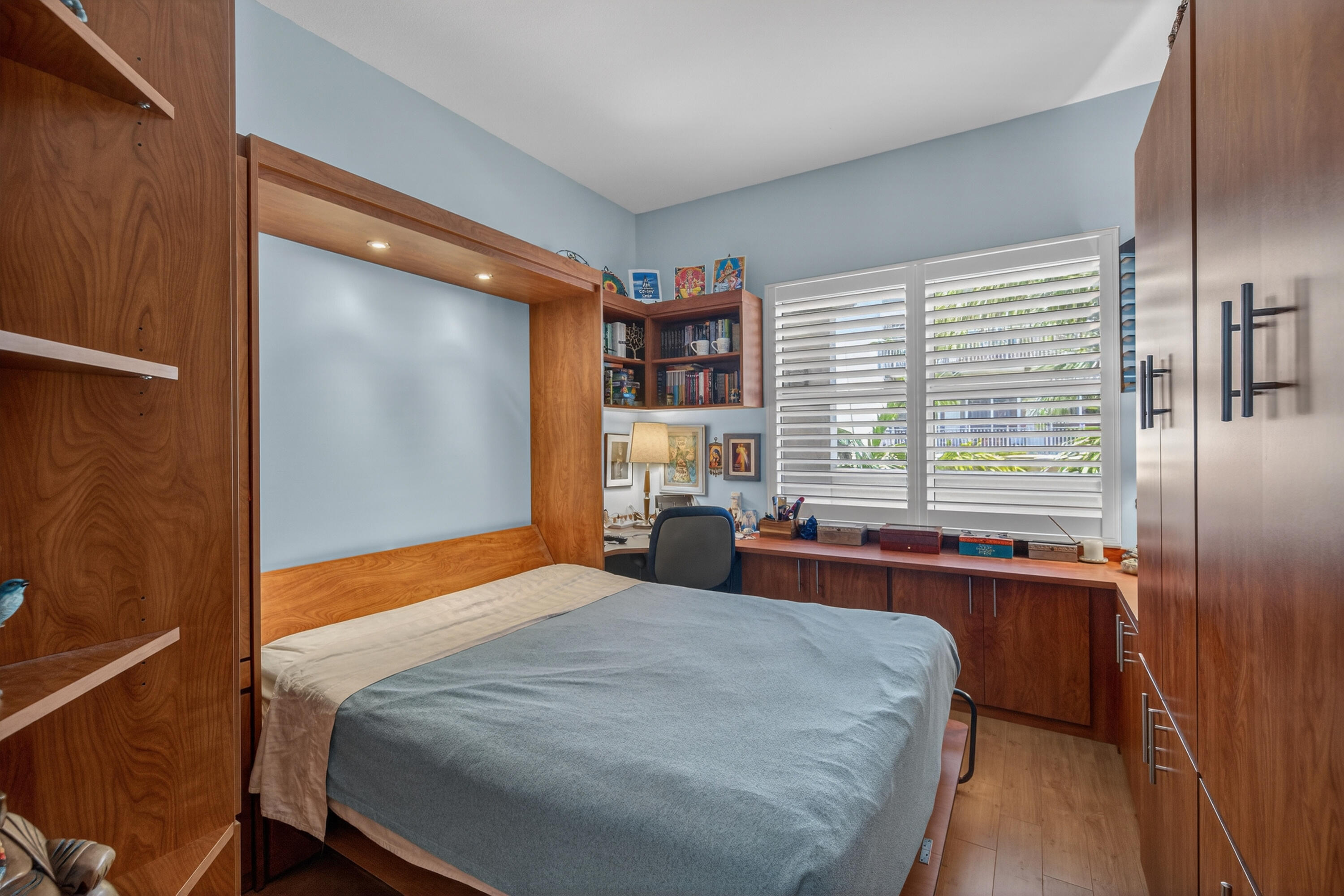 WILTON STATION RES CONDO - Residential