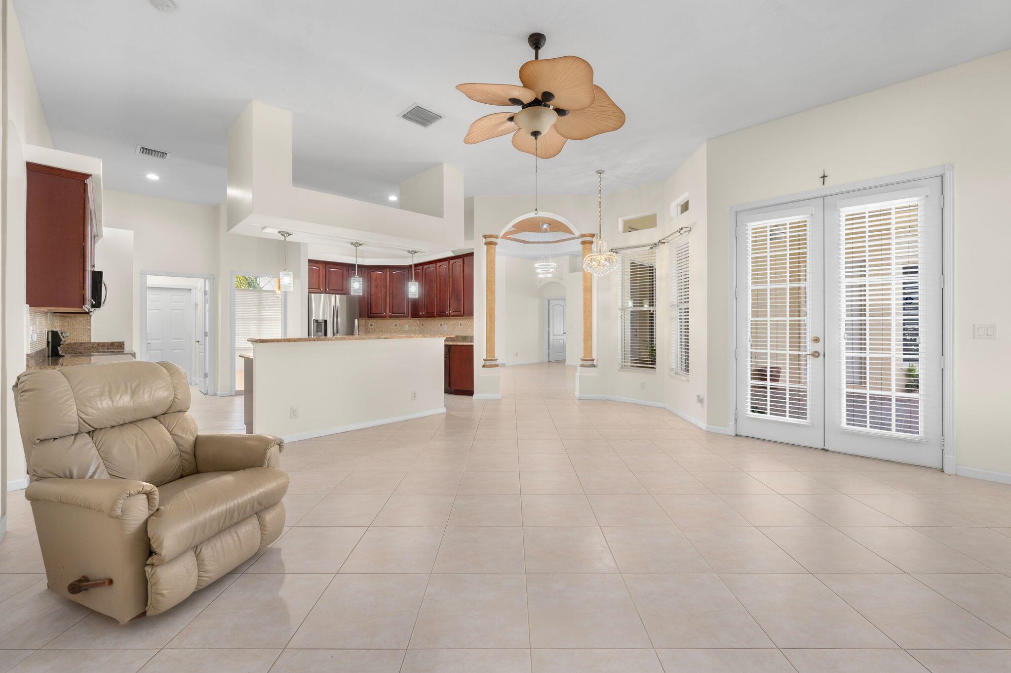 PORT ST LUCIE SECTION  22 - Residential Lease