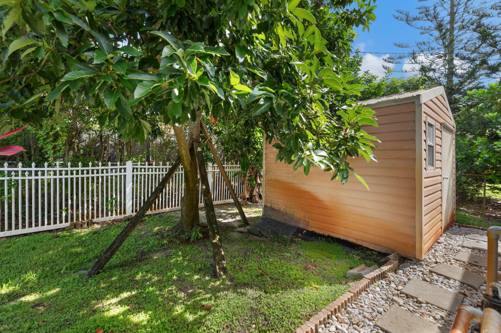 PORT ST LUCIE SECTION  22 - Residential Lease