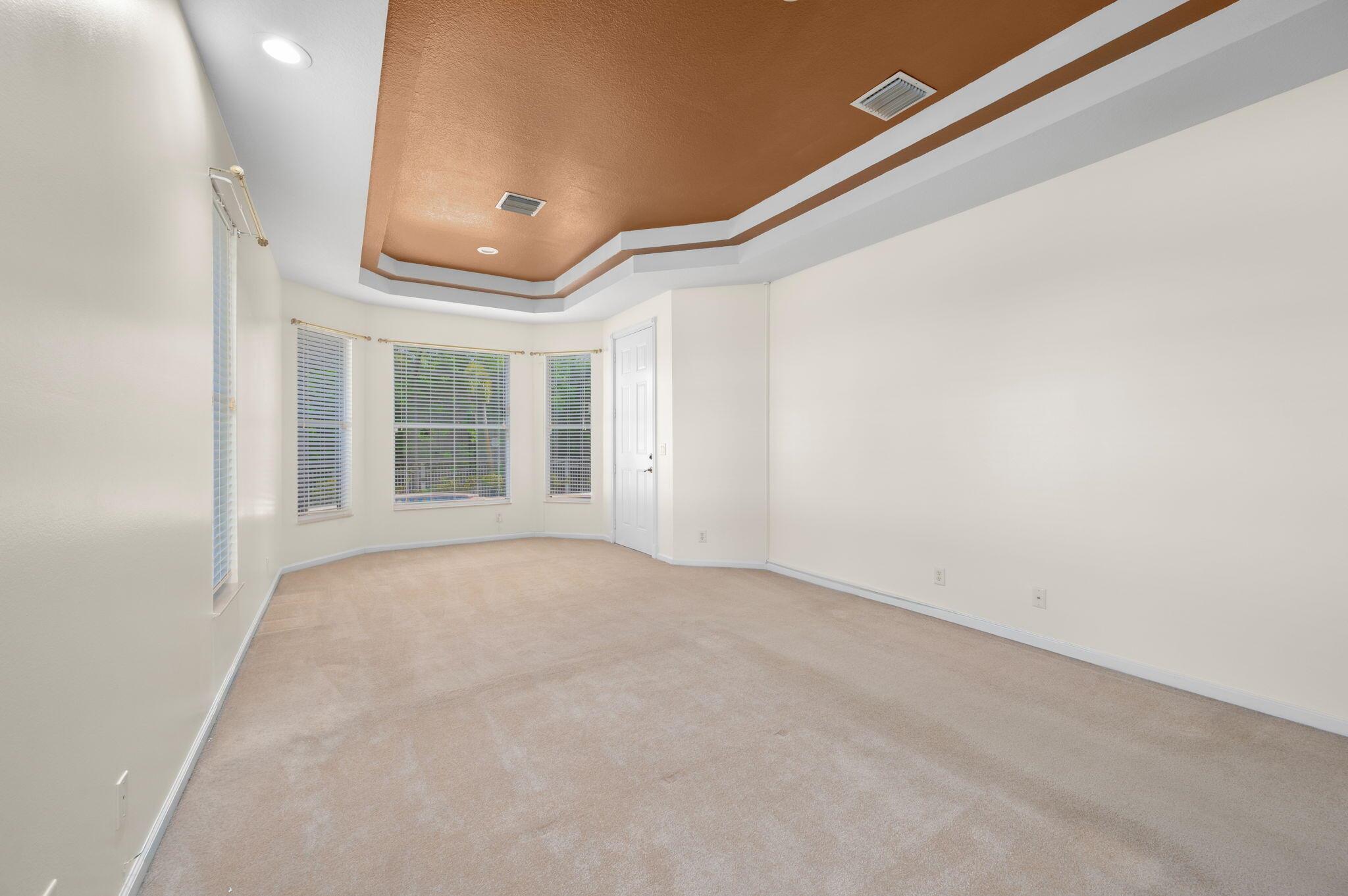 PORT ST LUCIE SECTION  22 - Residential Lease