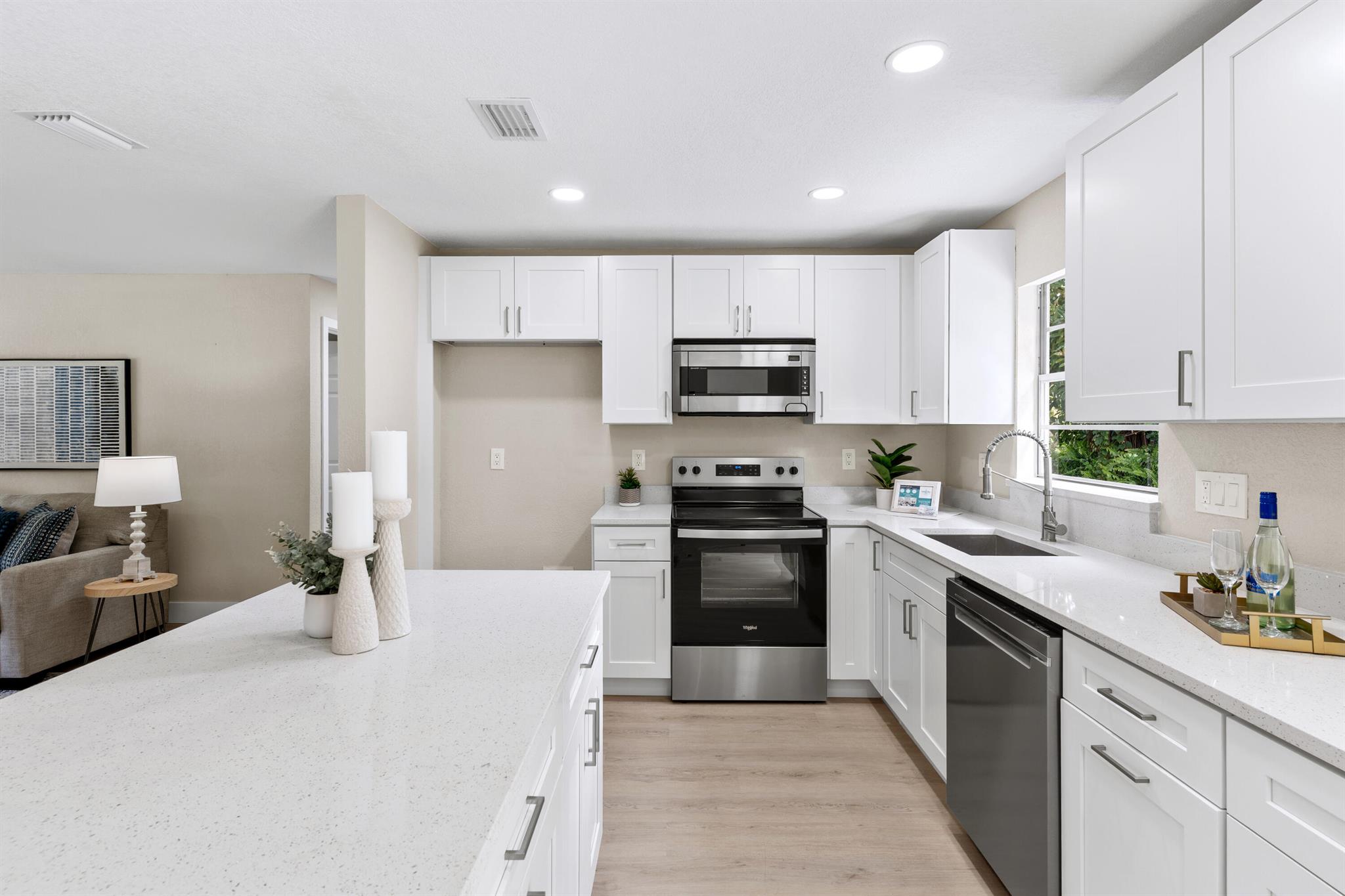 SEBASTIAN HIGHLANDS UNIT - Residential