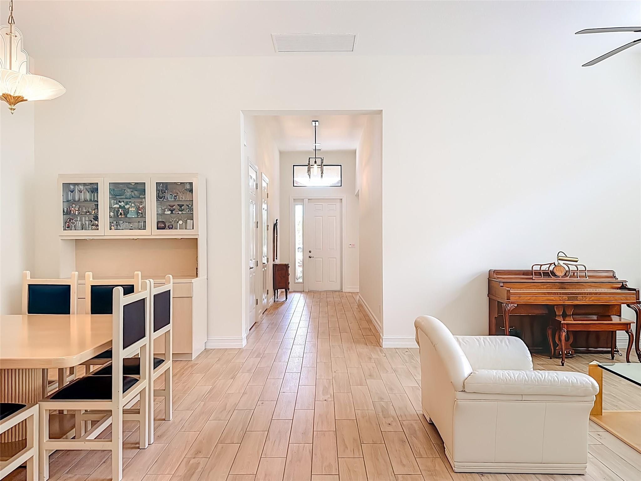 Parkland Royale 182-60 B - Residential