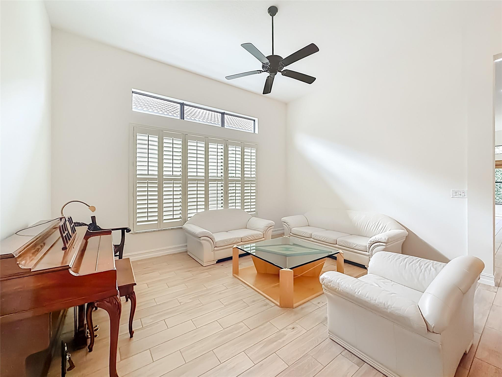 Parkland Royale 182-60 B - Residential