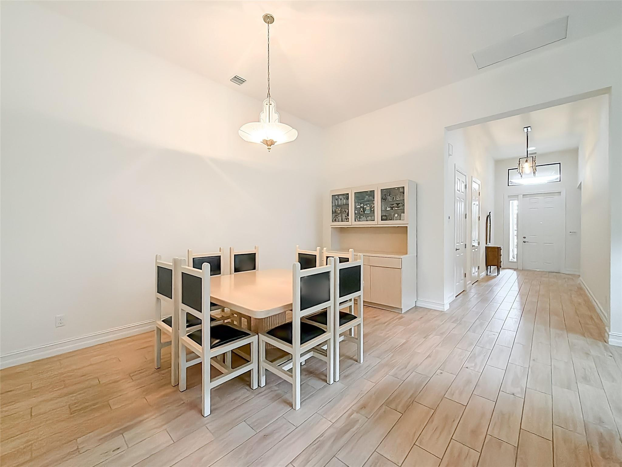 Parkland Royale 182-60 B - Residential