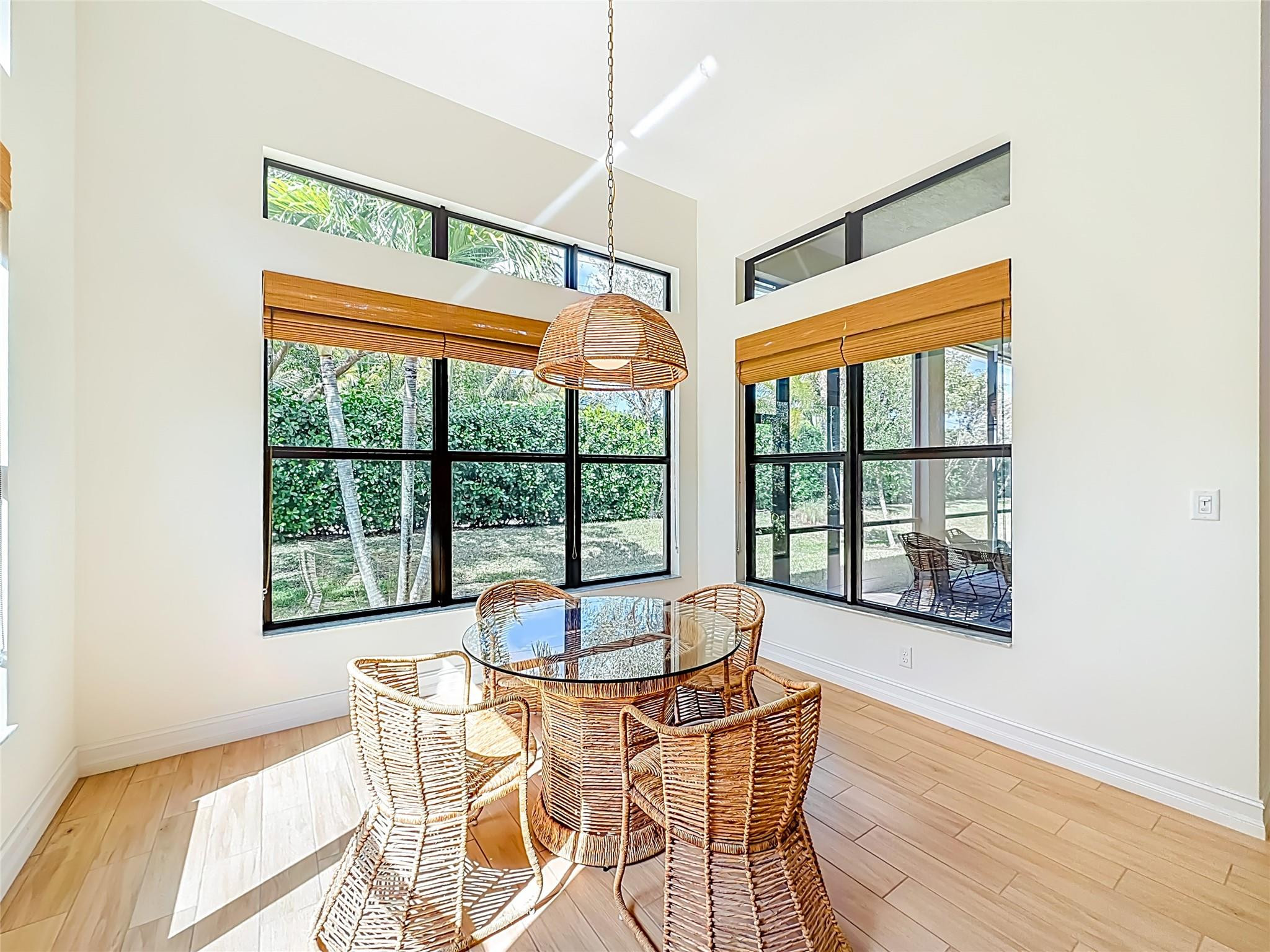 Parkland Royale 182-60 B - Residential