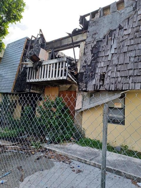 937 SW 20th Ct Delray Beach FL 33445