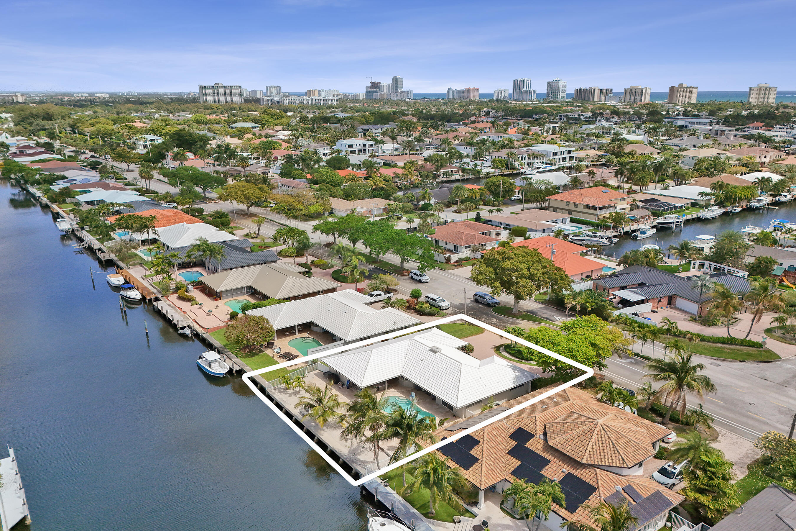 LAKE ESTATES - Residential