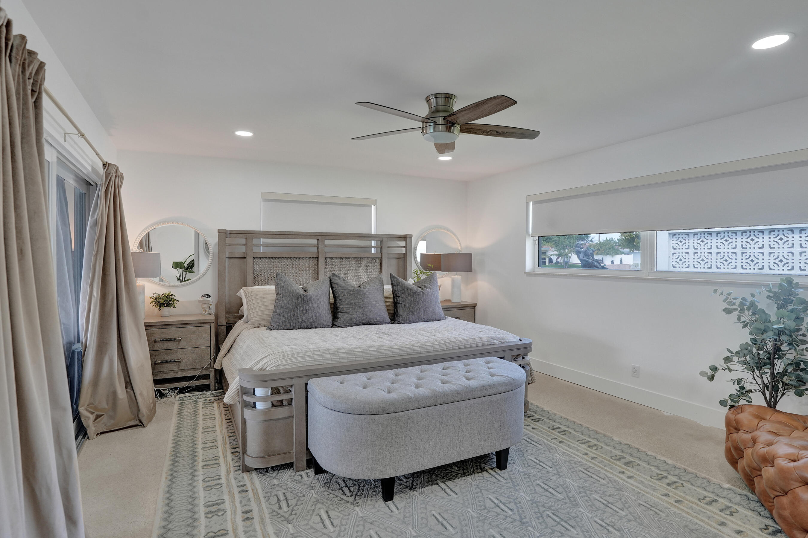 LAKE ESTATES - Residential