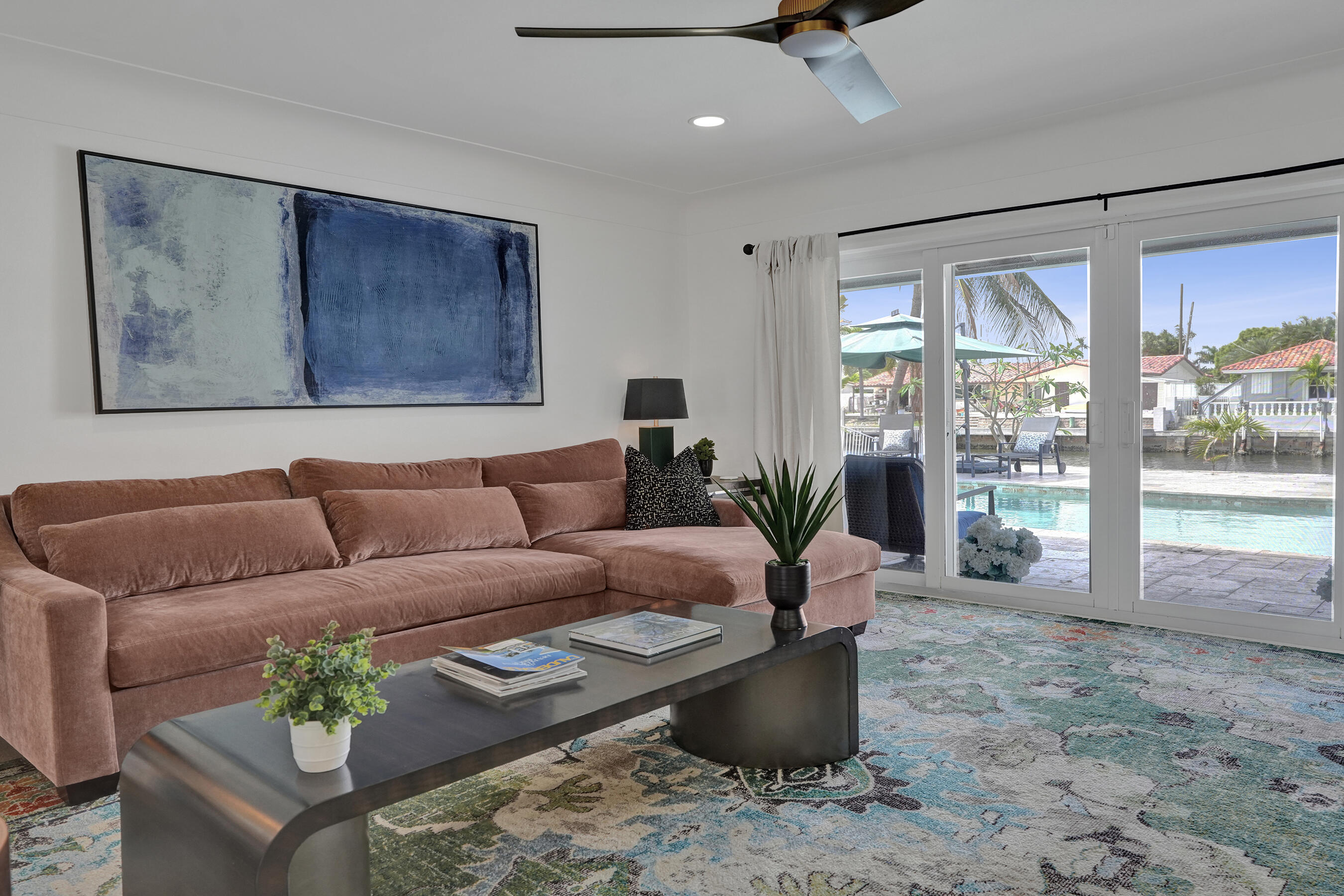 LAKE ESTATES - Residential